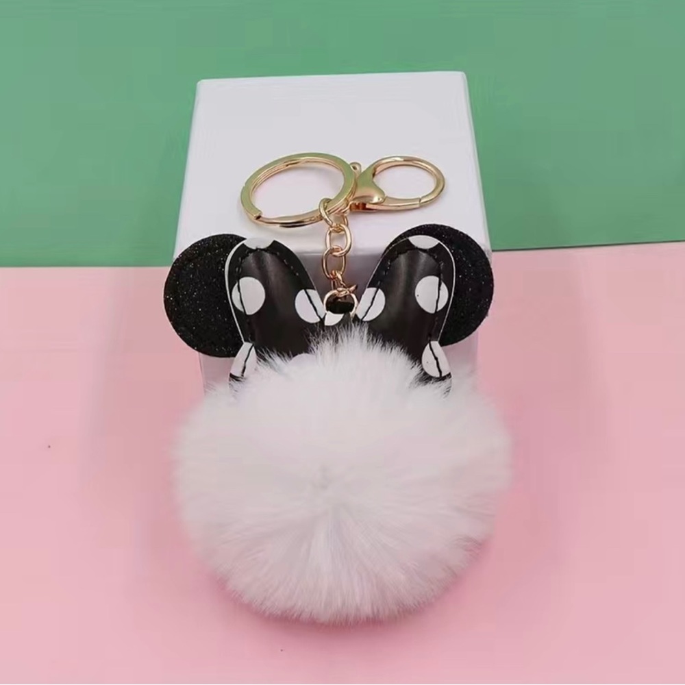 Minnie Mouse keychain